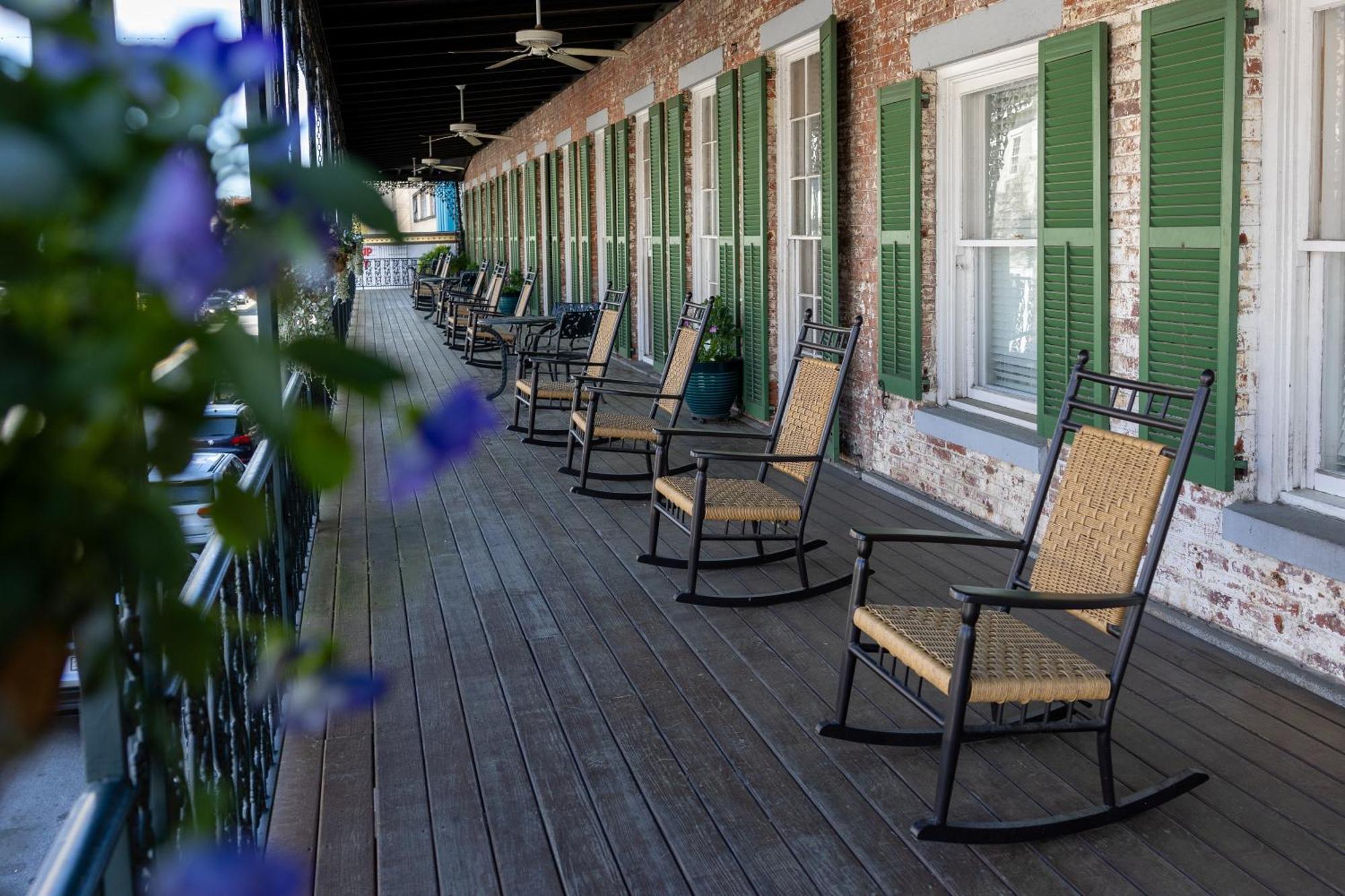 The Marshall House, Historic Inns Of Savannah Collection Exterior photo